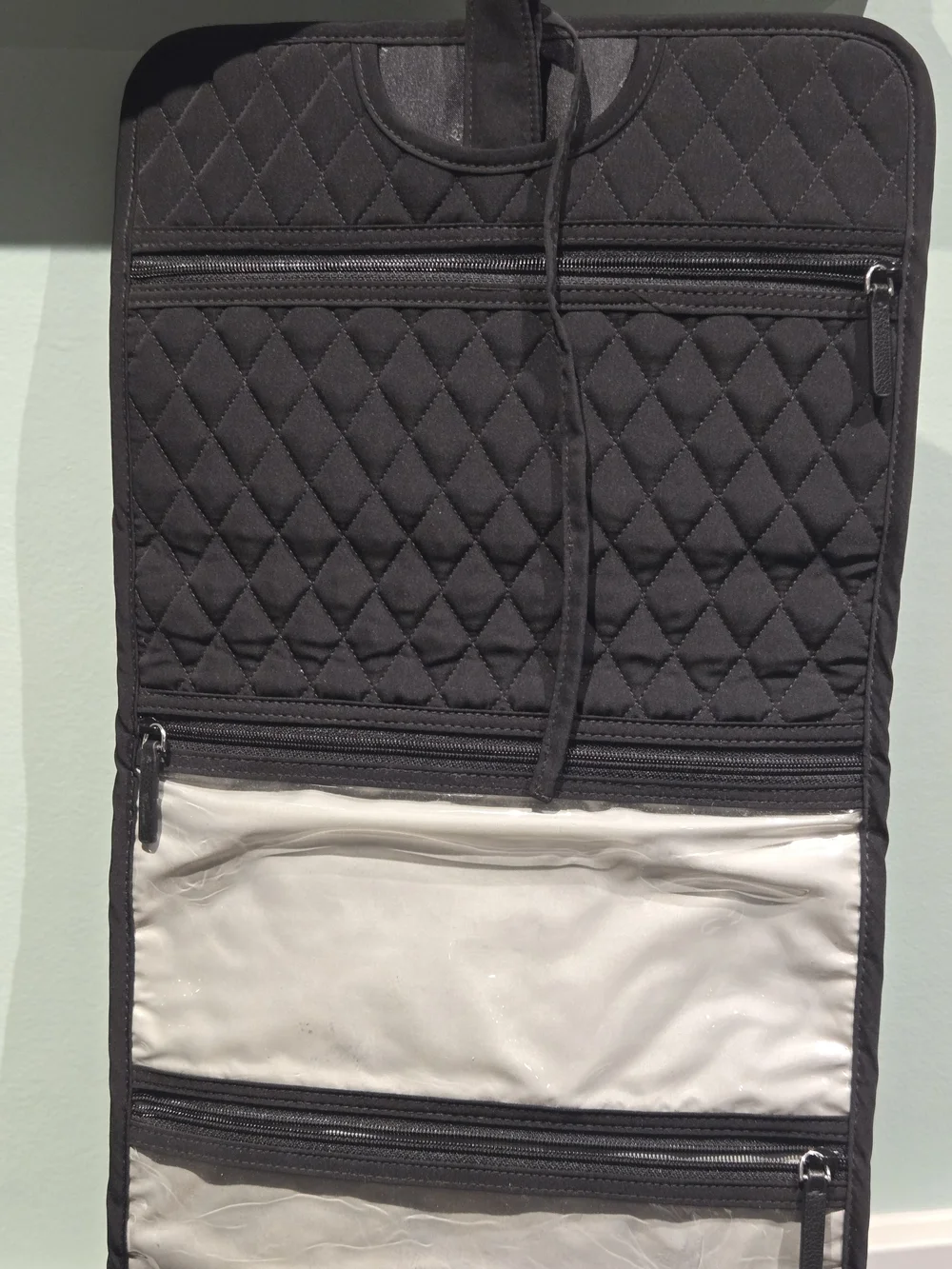 Vera Bradley Quilted Hanging Travel Organizer In Black Color/Pattern 28